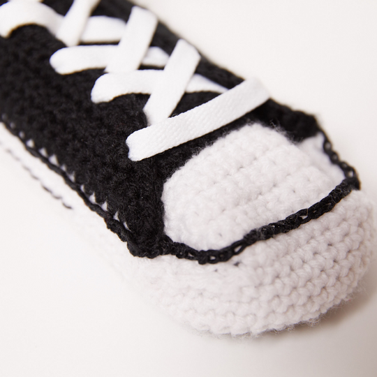 Classic Sneaker Slippers Crochet Class