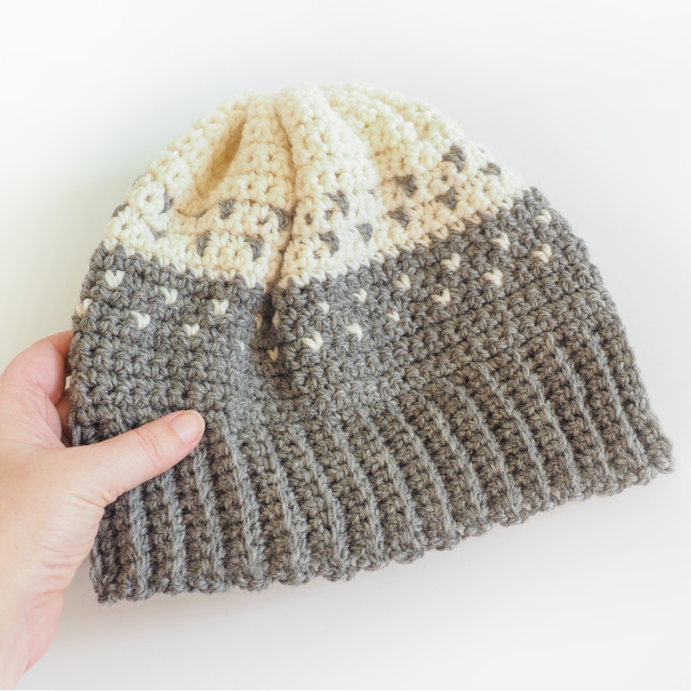 Two Tone Fair Isle Beanie Hat Crochet Pattern – I Love Stitches