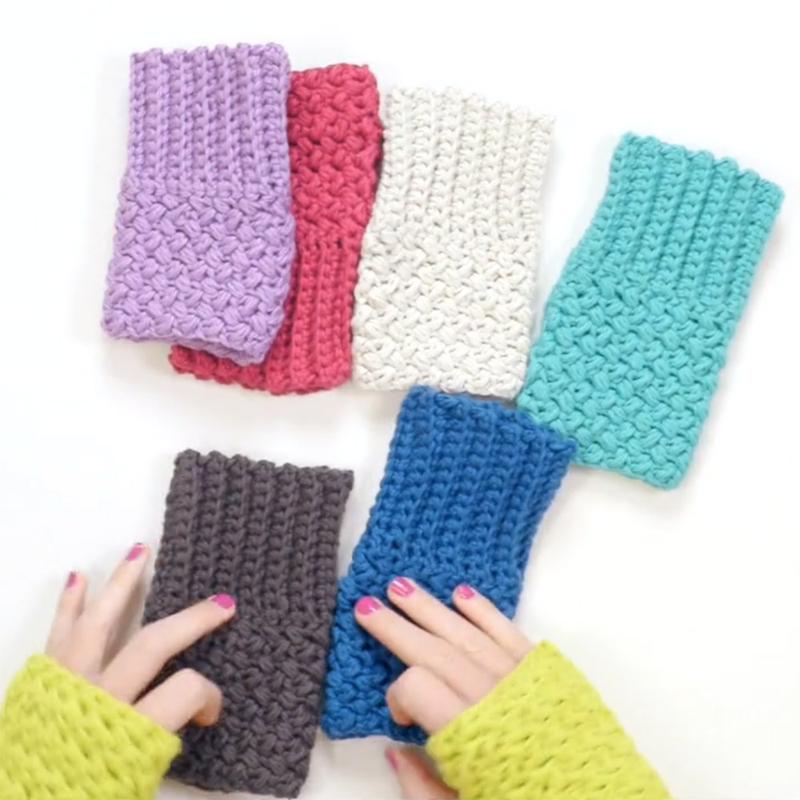 Elizabeth Stitch Fingerless Gloves Crochet Pattern