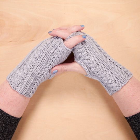 Cabled Fingerless Gloves Knit Class