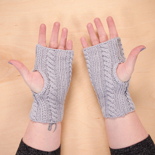 Cabled Fingerless Gloves Knit Class