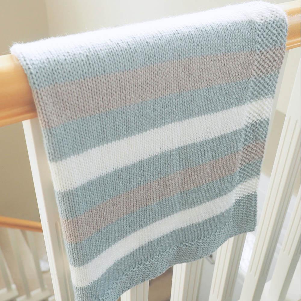 Easy Striped Baby Blanket Knit Pattern