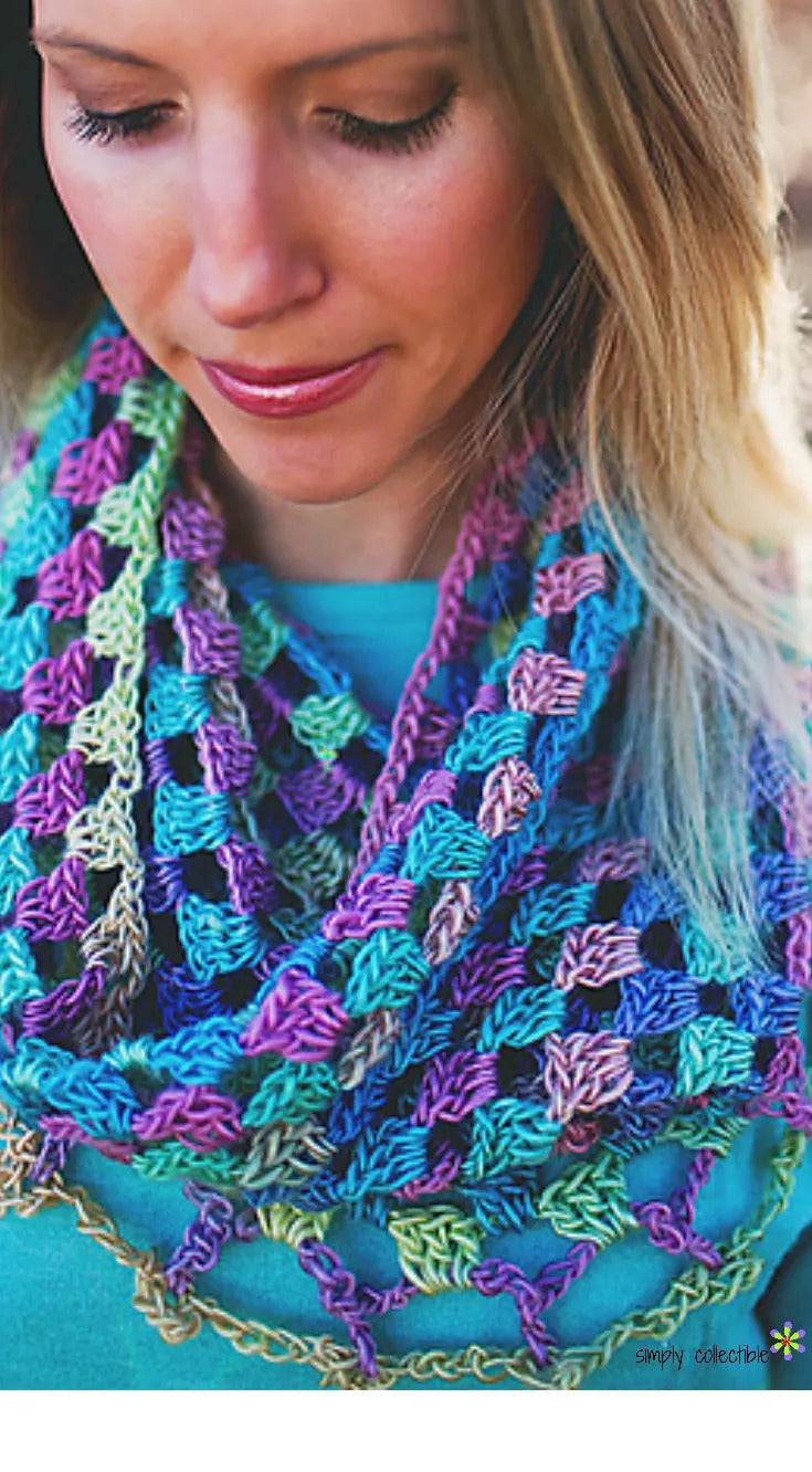 Lily's Sweetheart Cowl Crochet Pattern