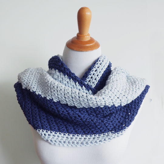 Ocean Swell  Mobius Wrap Crochet Pattern