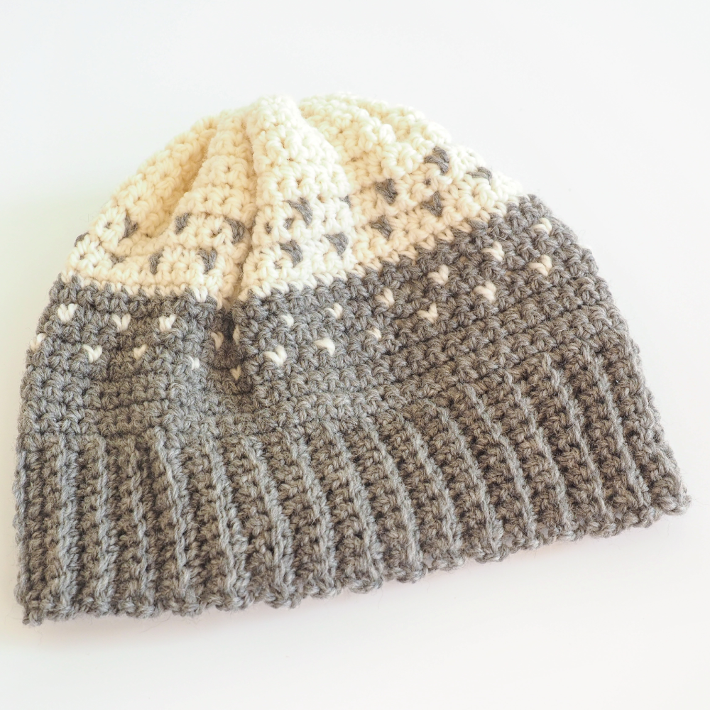 Two Tone Fair Isle Beanie Hat Crochet Pattern – I Love Stitches