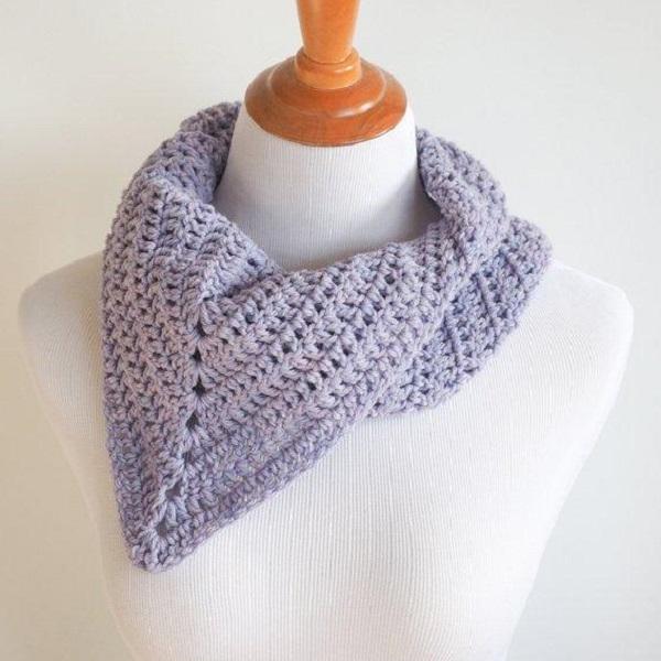 Easy Everyday Triangle Scarf Crochet Pattern